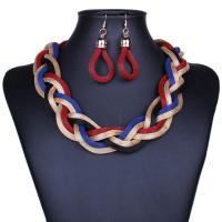 Parure Collier Boucles d Oreilles Corde tressee Multicolore Plastron Rouge Bleu